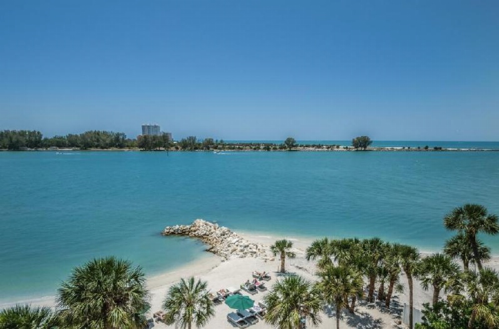 DreamView Beachfront Hotel & Resort Image 33